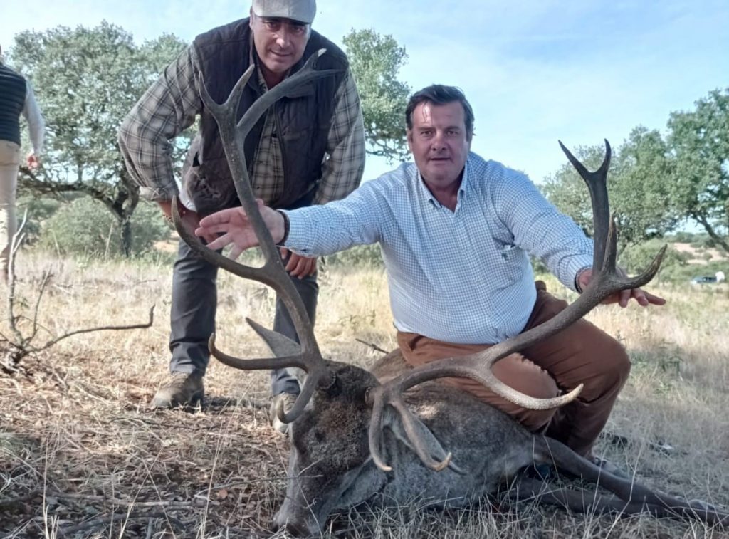 Montería en Las Cuadrillas de Arriba