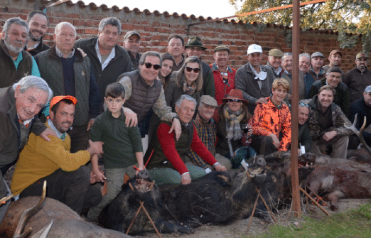 Montería en El Campillo - Encorchado